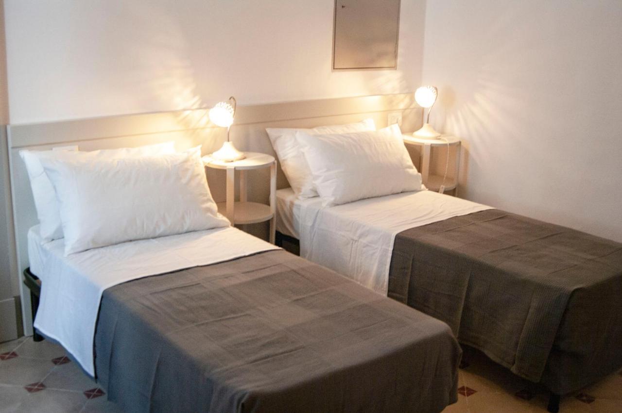 Le Finestre Su Porta Carrese - Luxury Rooms Matino Exterior foto